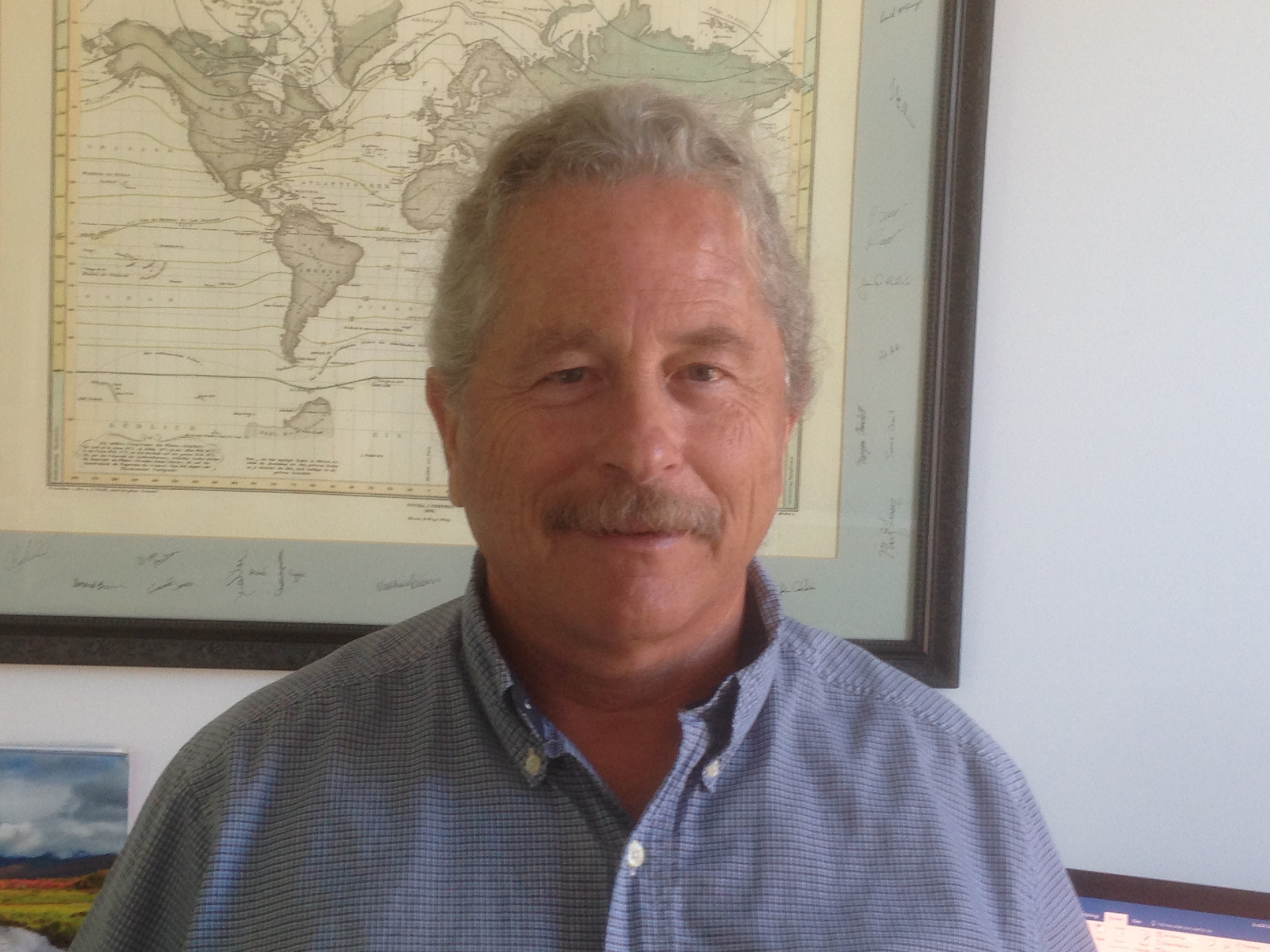 Headshot of Dr. Stephen Jackson