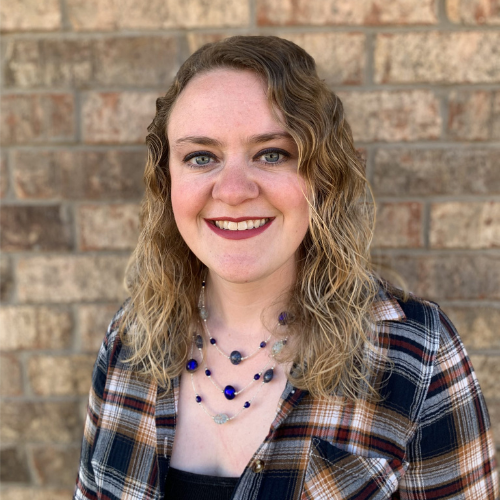 Headshot of Emma Kuster